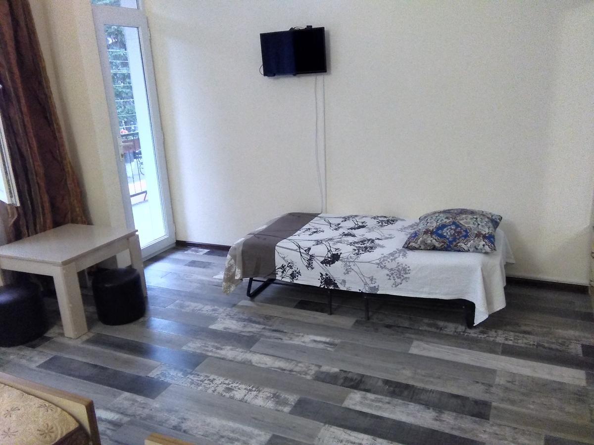 Str.Agmashenebeli 548 Hotell Kobuleti Eksteriør bilde