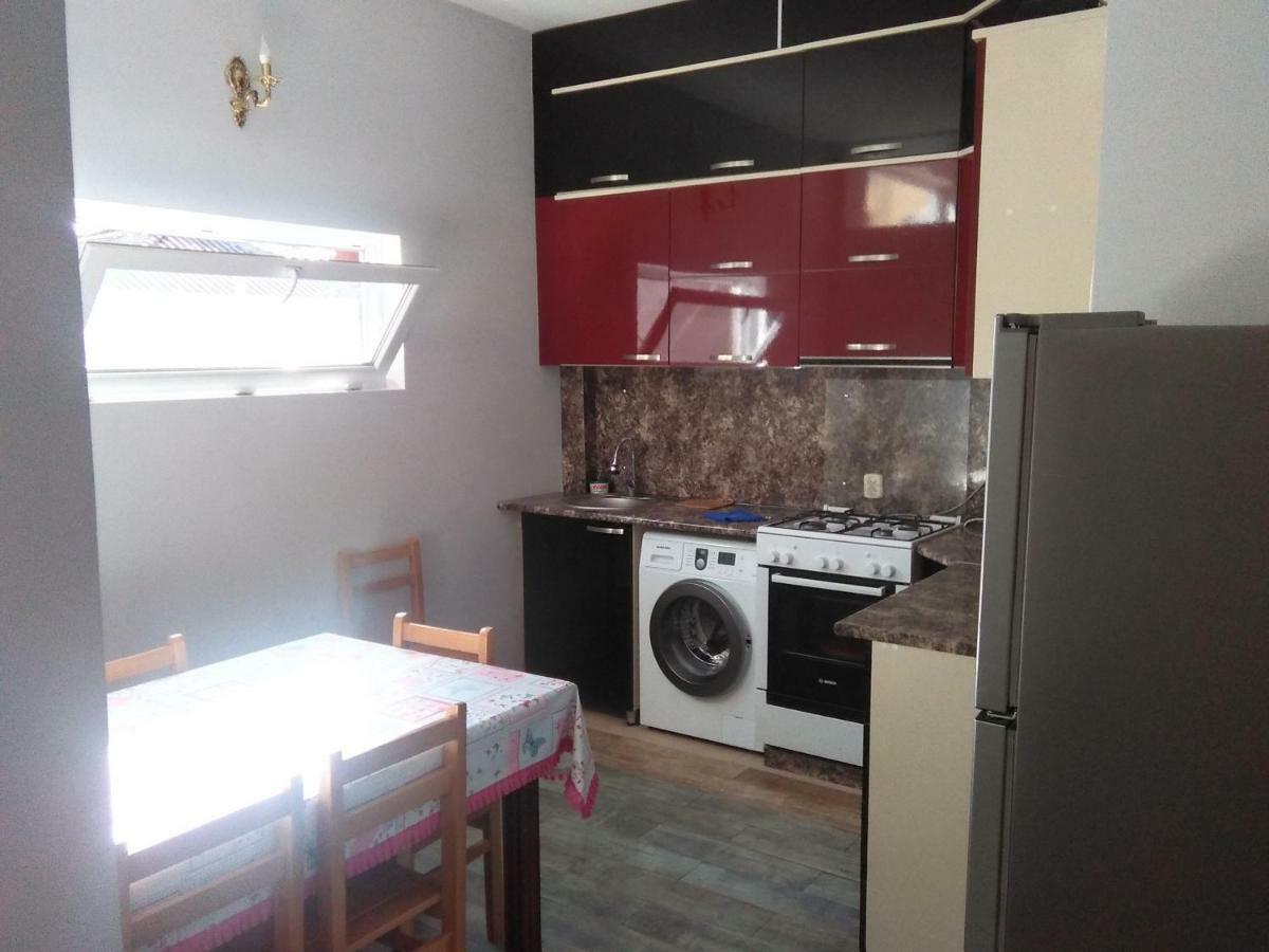 Str.Agmashenebeli 548 Hotell Kobuleti Eksteriør bilde
