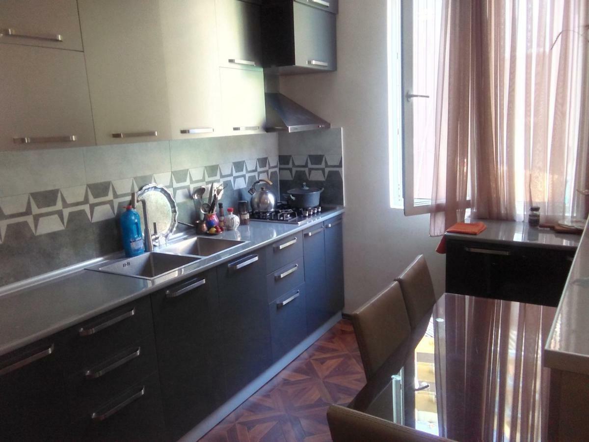 Str.Agmashenebeli 548 Hotell Kobuleti Eksteriør bilde