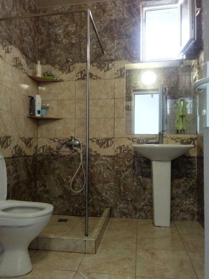 Str.Agmashenebeli 548 Hotell Kobuleti Eksteriør bilde