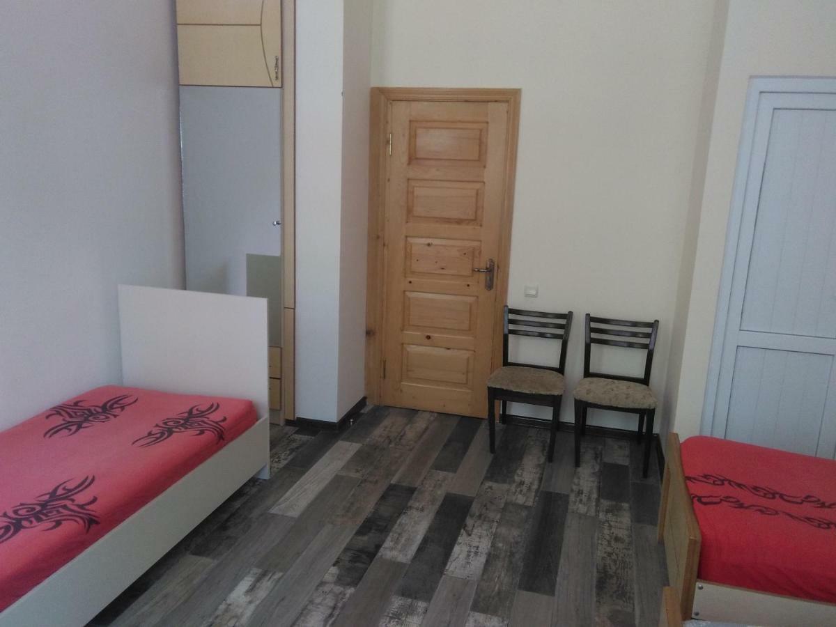 Str.Agmashenebeli 548 Hotell Kobuleti Eksteriør bilde